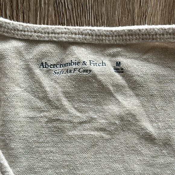 Abercrombie & Fitch Cream Soft Cozy Tie Front Long Sleeve Bodysuit Size Medium - Picture 3 of 6